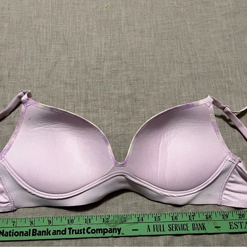 Victoria's Secret Pink Wear Everywhere Tie-Dye Push-Up Bra Size 32D purple
